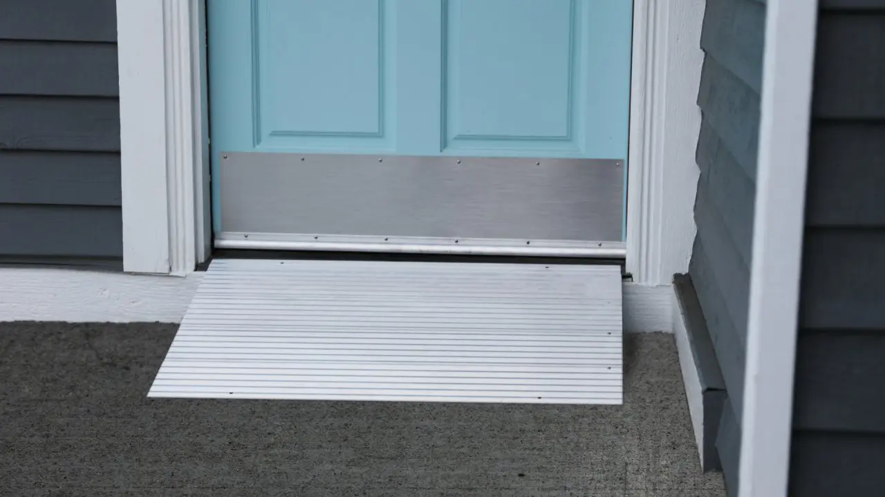 EZ-ACCESS Modular Entry Ramps